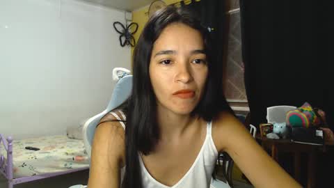 erina_1 online show from February 8, 2:47 am