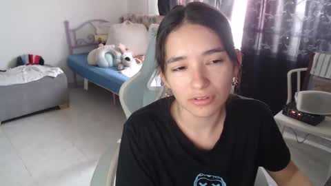 erina_1 online show from March 2, 4:47 pm