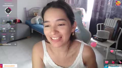 erina_1 online show from March 5, 4:36 pm