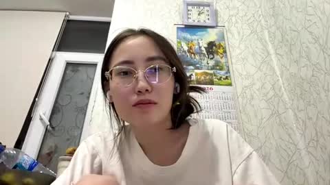 Luna online show from June 15, 9:06 pm