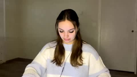 Lina online show from March 25, 7:03 am