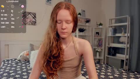 Snapshot of erline_may chatting on November 13, 7:51 am Sofia online show from November 13, 7:51 am