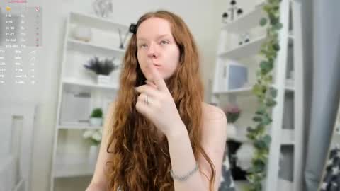 Snapshot of erline_may chatting on April 12, 8:41 am Sofia online show from April 12, 8:41 am