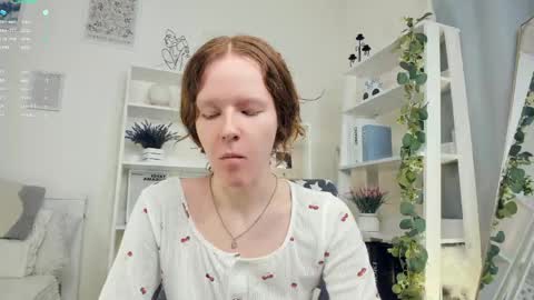 Snapshot of erline_may chatting on April 15, 8:54 am Sofia online show from April 15, 8:54 am
