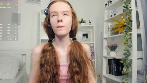 Snapshot of erline_may chatting on May 20, 8:42 am Sofia online show from May 20, 8:42 am