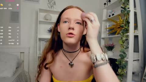 Snapshot of erline_may chatting on May 24, 9:03 am Sofia online show from May 24, 9:03 am