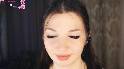 Erline and Monica online show from November 8, 7:30 am