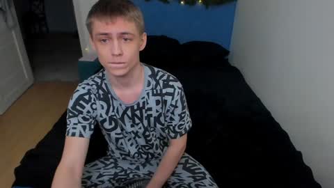 Max online show from January 16, 3:23 am