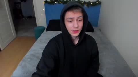 Max online show from January 23, 8:13 pm