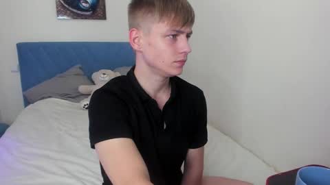 Max online show from September 11, 3:17 am