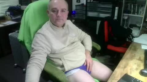 ernello online show from November 26, 5:19 am