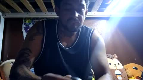 Snapshot of ernestomaravilla141 chatting on May 18, 8:09 am Ernesto online show from May 18, 8:09 am