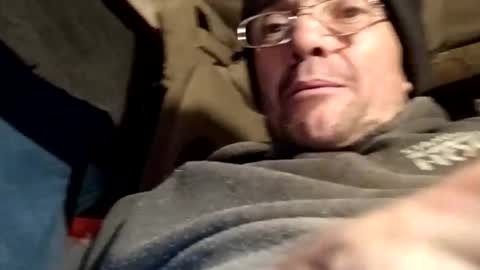 Snapshot of erniebiggsballz chatting on February 25, 8:57 am erniebiggsballz online show from February 25, 8:57 am