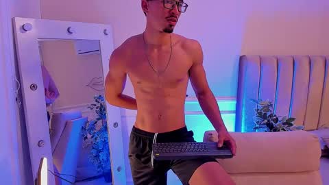eros_becker_ online show from March 16, 4:40 am
