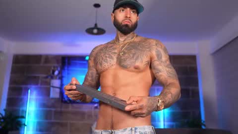 Snapshot of eros_dark_ chatting on July 21, 12:35 am EROS DARK online show from July 21, 12:35 am