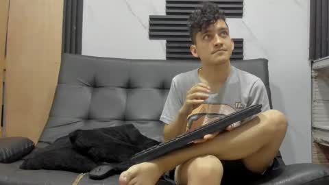 eros_fang online show from November 28, 9:34 am