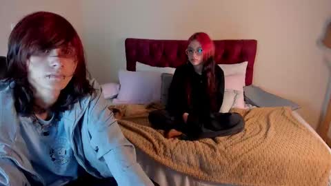 eros_nyx_ online show from February 12, 5:24 am