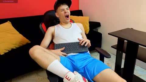 Eros online show from June 7, 3:54 am