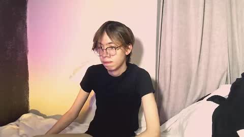 eroslove90 online show from October 4, 4:32 am