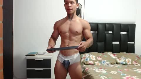 Eros online show from February 28, 1:15 am