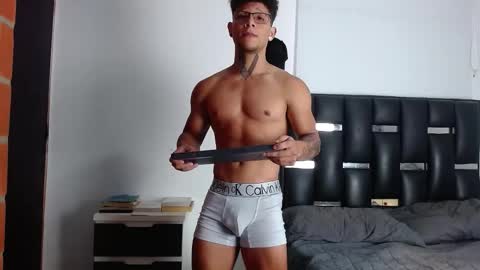 Eros online show from October 27, 4:55 pm