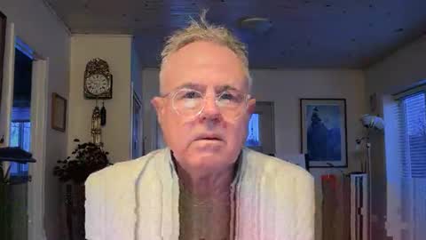 Snapshot of erostalk chatting on January 8, 9:44 pm eros online show from January 8, 9:44 pm