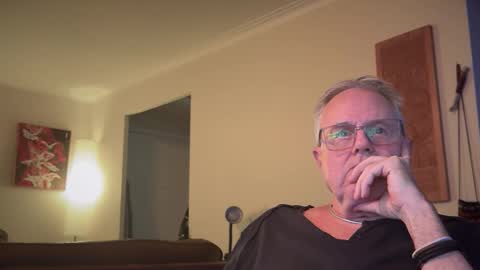 Snapshot of erostalk chatting on February 9, 10:43 pm eros online show from February 9, 10:43 pm
