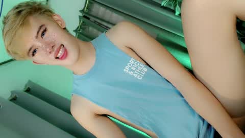 erotic_empress18 online show from July 8, 7:02 am