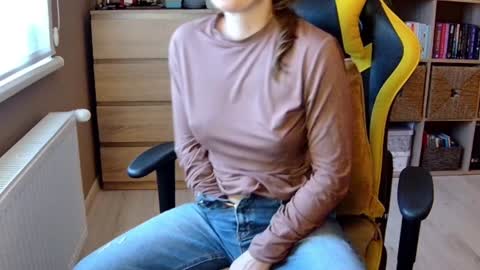 Melissa   online show from December 23, 1:13 pm