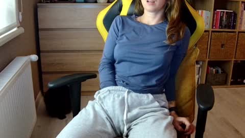 Melissa   online show from December 25, 10:59 pm