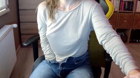 Melissa   online show from January 2, 5:07 pm