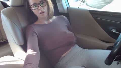 Melissa   online show from March 9, 1:15 pm