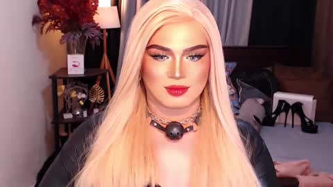 Anastasia online show from December 9, 8:44 pm