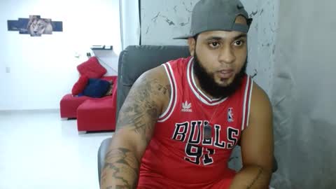 Snapshot of eroticoblack chatting on March 3, 4:18 am Eroticoblack online show from March 3, 4:18 am