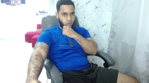 Snapshot of eroticoblack chatting on May 2, 3:22 am Eroticoblack online show from May 2, 3:22 am