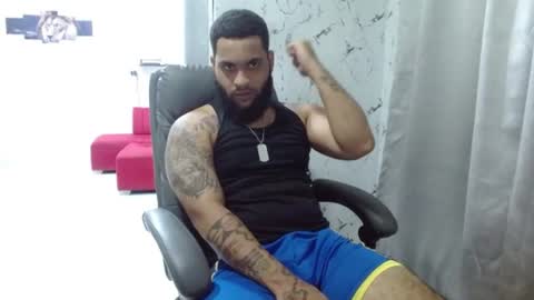 Snapshot of eroticoblack chatting on June 14, 2:24 am Eroticoblack online show from June 14, 2:24 am