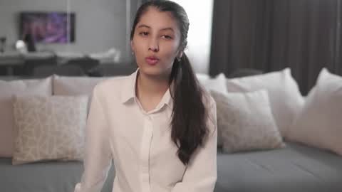 Hi Im Lori  online show from February 1, 10:47 am