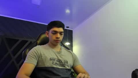 Snapshot of eryonbradley chatting on September 22, 11:12 am Eryon online show from September 22, 11:12 am