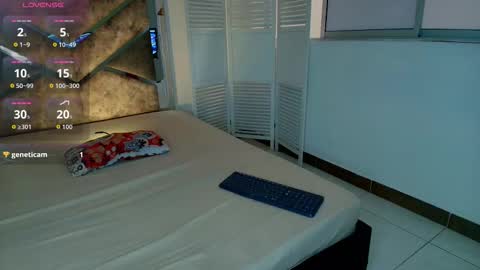 Eryx online show from October 15, 3:34 pm