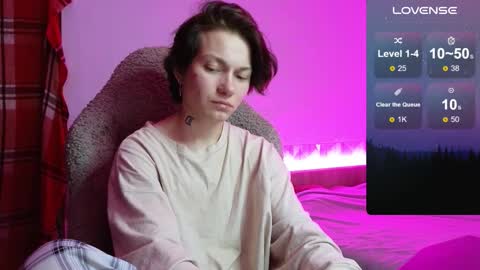 esajukyy online show from October 29, 5:14 pm