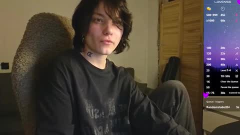 esajukyy online show from March 27, 1:00 pm