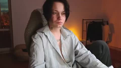 Snapshot of esajukyy chatting on June 27, 4:12 pm esajukyy online show from June 27, 4:12 pm
