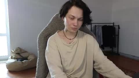 Snapshot of esajukyy chatting on July 14, 10:21 am esajukyy online show from July 14, 10:21 am