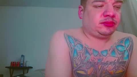 escodamus12 online show from January 17, 10:12 pm