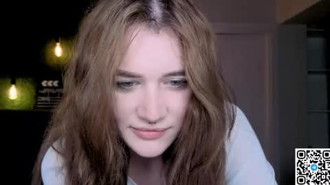 EshleGreen online show from April 25, 8:39 pm