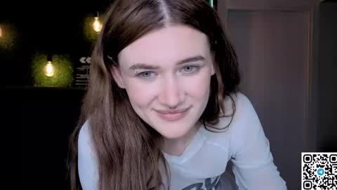 EshleGreen online show from April 26, 8:17 pm