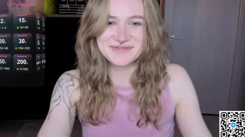EshleGreen online show from May 9, 9:53 pm