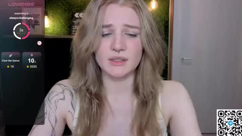 EshleGreen online show from May 17, 8:27 pm