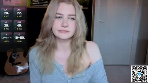 EshleGreen online show from May 28, 6:27 pm