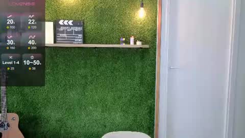 EshleGreen online show from June 20, 12:08 pm
